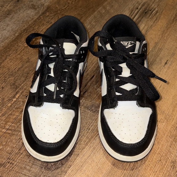 Panda Dunks - Picture 2 of 4